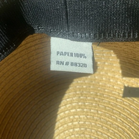 C.C EXCLUSIVES UV Protection "Just Married" wide brim beach/sun hat NWT - Picture 5 of 5